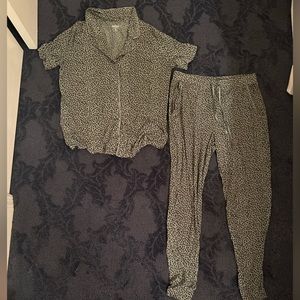Gap Modal Short Sleeve and Jogger Pajama Set